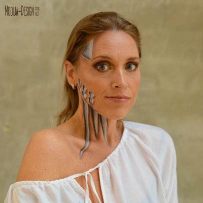 Model Anneke in samenwerking met Esther Smallegoor visagie en Ilse voor Mooija-Design