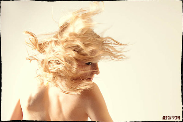 Model: Mindy Arton©