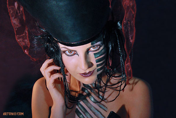 Model: Falanta Arton©