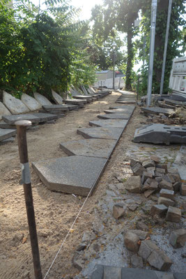 Neupflasterung Tharsanderweg 21.06.26