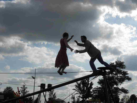 Acrobaties nuageuses - Tremblay-en-France (Seine-Saint-Denis) 2012