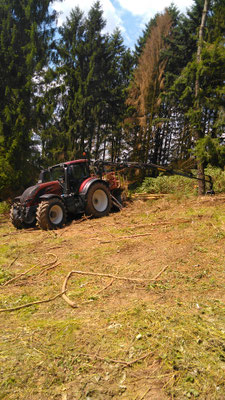 2017 - Valtra T175