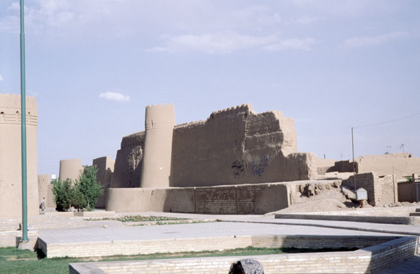Iran, Yazd, Stadtmauer