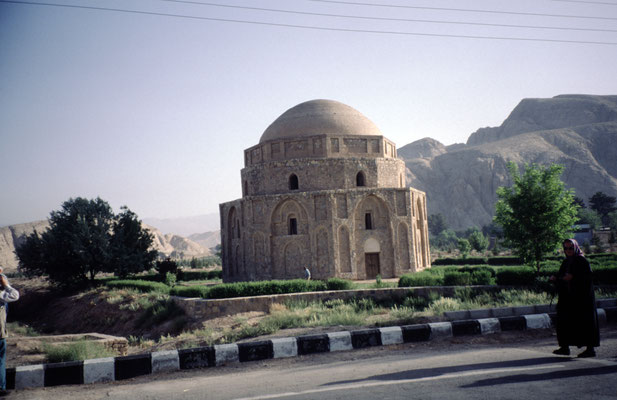 Iran, Ruinen aus der Sassanidenzeit mit Kühlhaus