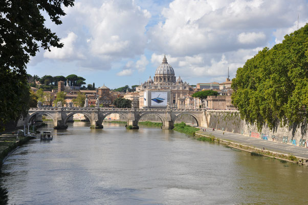 Italien, Rom, Tiber mit Justizpalast