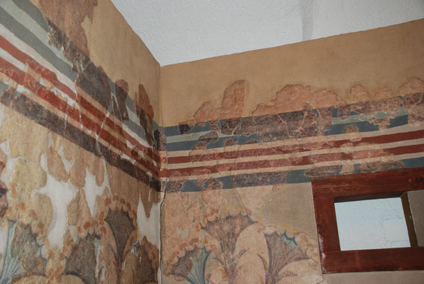 Griechenland: Insel Santorin, Fira, Ausstellung der Kopien der Fresken aus Akrotiri