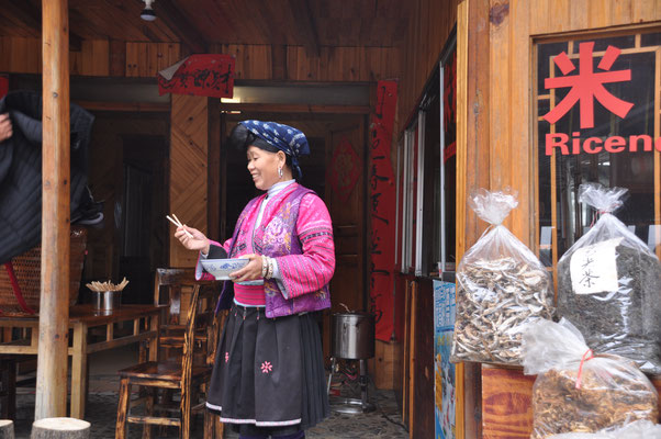China, Longsheng, Wanderung durch die Reisterassen, Wanderung zum Zhang Dorf