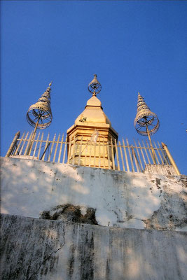 Laos, Luang Prabang, Tempel Phu Si auf dem Berg Phu Si