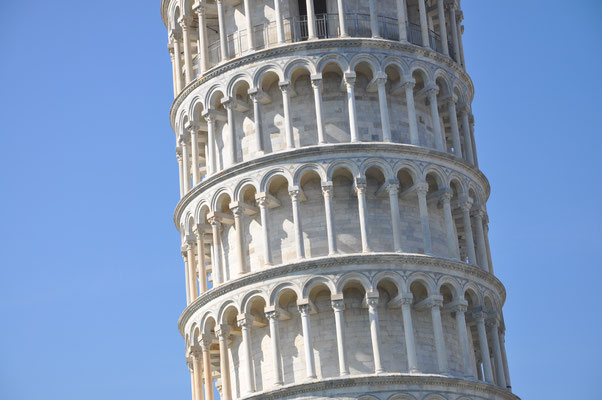 Italien, Pisa, Platz der Wunder mit dem schiefen Turm