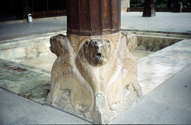 Iran, Isfahan, Chehel Sotun Palast
