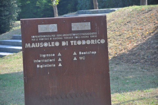 Italien, nähe Ravenna, Mausoleum, Theoderich des Großen