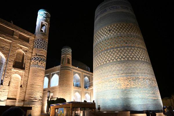 Usbekistan, Oase Chiwa bei Nacht