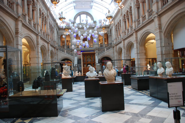 Schottland, Glasgow, Kelvingrove Art Gallery and Museum