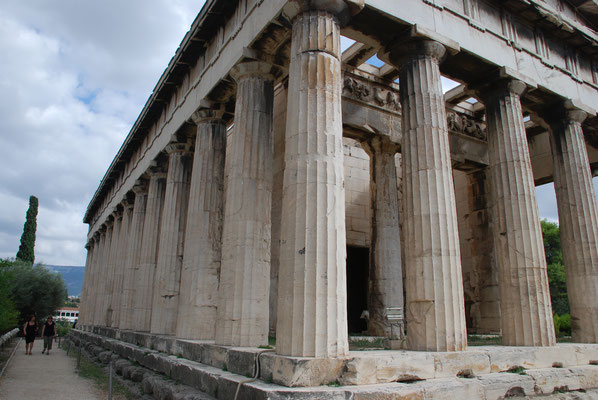 Griechenland: Athen: Agora (Marktplatz) mit Hephaistos Tempel (besterhaltendster Tempel Griechenlands)