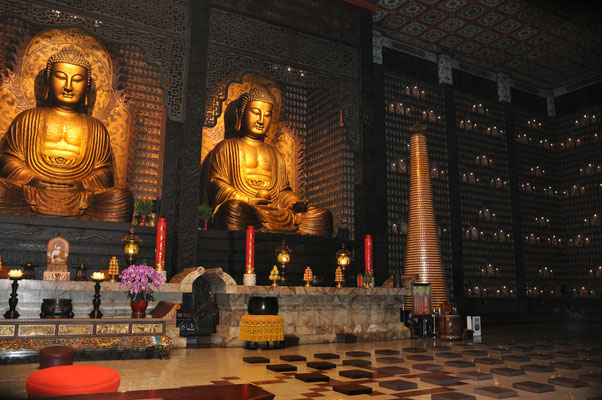 Taiwan, Kaohsiung, Kloster Fo Guan Shan, Gebetsraum