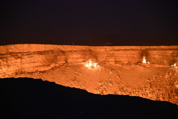 Turkmenistan, Krater Darvaza in der Wüste Karakorum