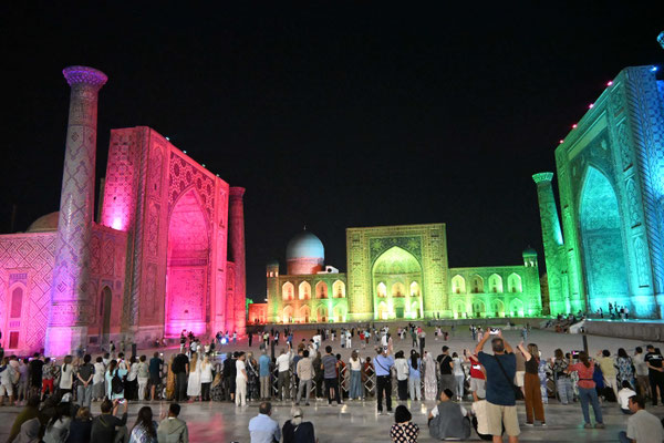 Usbekistan, Sarmakand bei Nacht