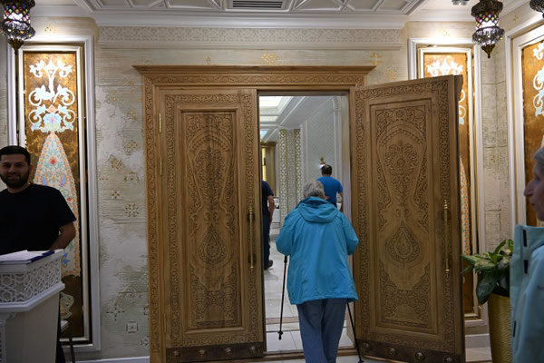 Usbekistan, Oase Chiwa bei Nacht, Restaurantbesuch