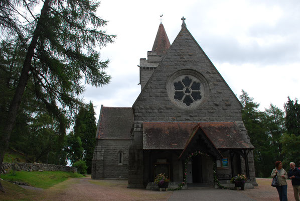 Schottland, Gedenkkirche für George VI, Friedhof mit John Brown