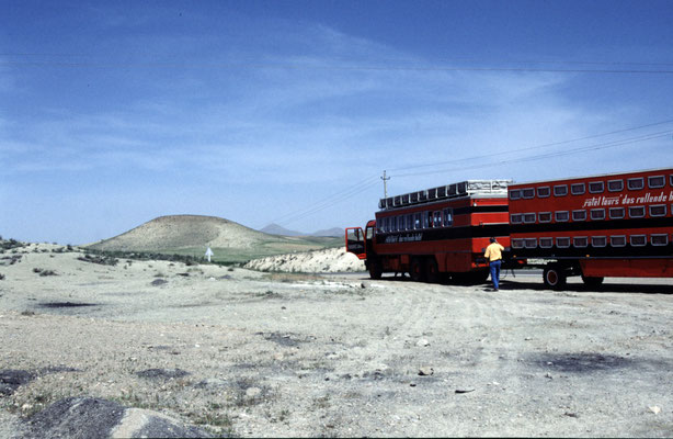 Iran, unterwegs mit dem Rotel Bus