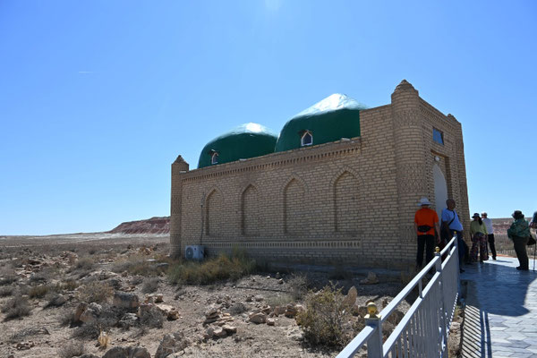 Turkmenistan, Sufiheiligtum Götzli Ata