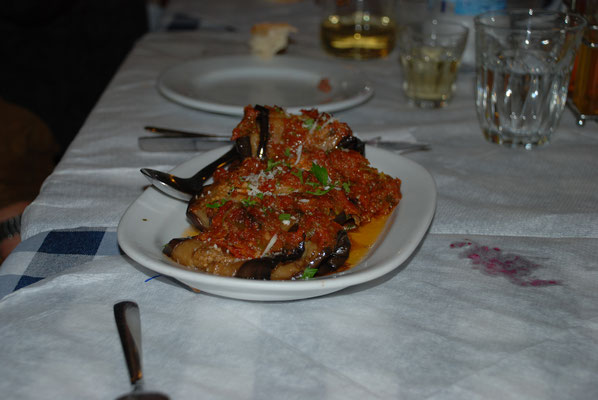 Griechenland: Insel Naxos, Abendessen in einer Taverne