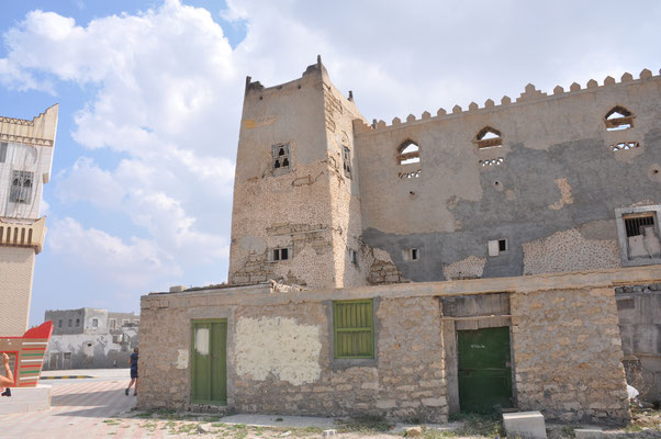 Oman, Mirbat, Korallenhäuser (Ruinen)