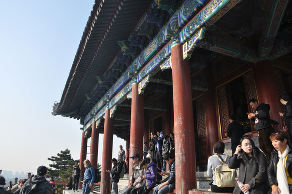 China, Peking, Kohlehügel mit buddhistischem Tempel