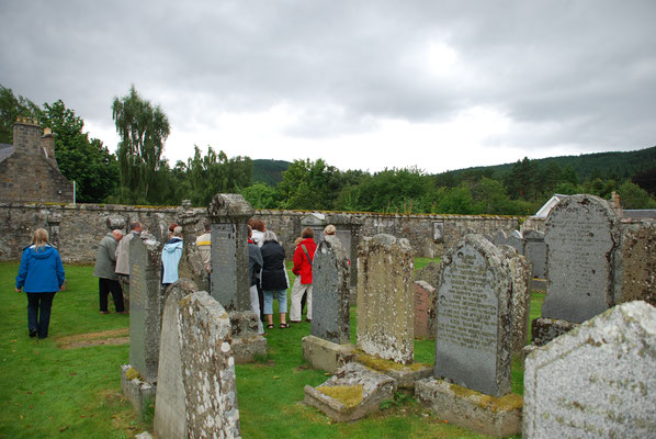 Schottland, Gedenkkirche für George VI, Friedhof mit John Brown