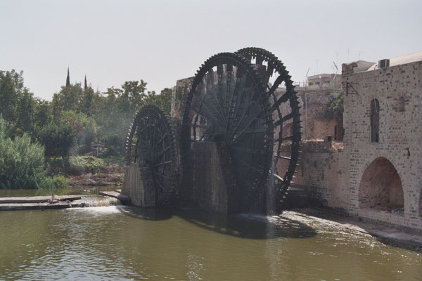 Syrien, Hamah mit den größten Wasserschöpfrädern der Welt