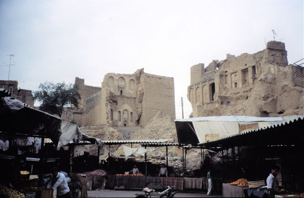 Iran, Dezful, Ruinen aus dem Krieg mit Irak
