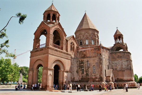 Eriwan, Kathedrale Edschmiadsin, Sitz des Katholikos