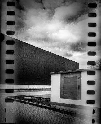 Bild 1: Lagerhalle