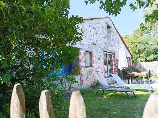 Le gîte côté jardin