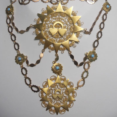 Collana pettorale in oro 18 kt