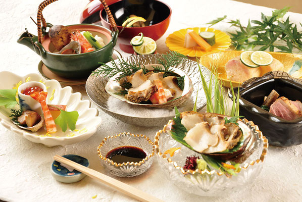 夜のおまかせ旬会席写真 7,000円〜20,000円（税別 創壽庵(ソウジュアン)  愛媛県松山市祝谷3丁目1-35　TEL089-927-2358