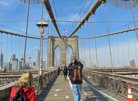 (X) Filmaufnahmen auf der Brooklin Bridge