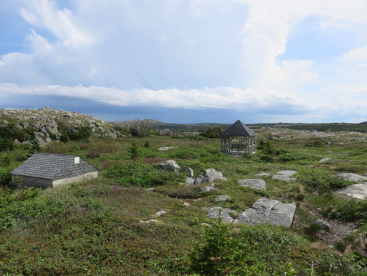 Lions Den Hiking Trail