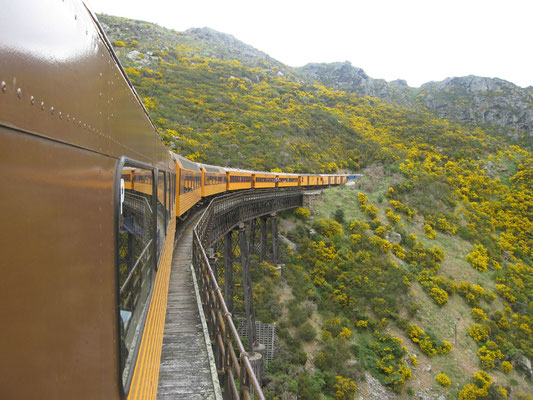 Eisenbahnfahrt durch die Taieri Gorge