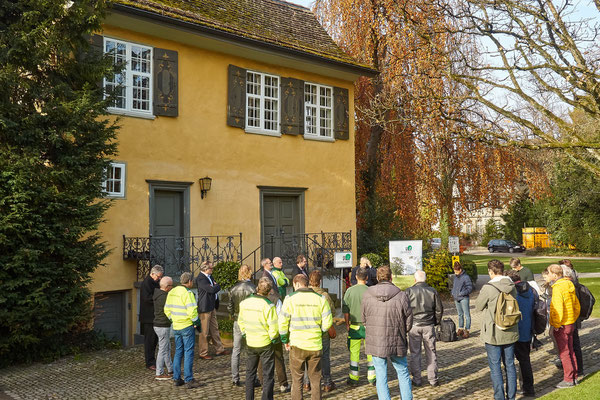 Ausgangspunkt für den Spaziergang ist das Barockhäuschen «zum Balustergarten» im westlichen Bereich des Stadtgartens.