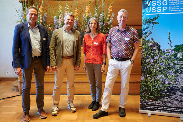 VSSG Jahreskonferenz 2022 in Bern. Christoph Schärer Leiter SGB, Axel Fischer Präsident ab 2023, Yvonne Aellen Rücktritt, Daniel Oertli Präsident bis 2022.