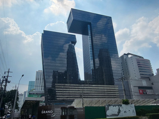 G Tower Grand Rama  IX