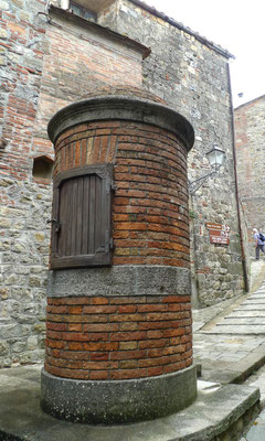 Sodbrunnen in Chiusdino