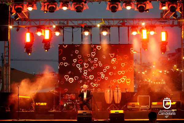 Velada musical con Fran Hernández en la Plaza de los pescadores en Candelaria