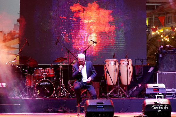 Velada musical con Fran Hernández en la Plaza de los pescadores en Candelaria