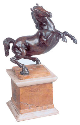 Sculpture cheval
