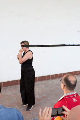 "el árbol después de correr - the tree after running" von Lorena Izquierdo, Foto: Oliver Möst  