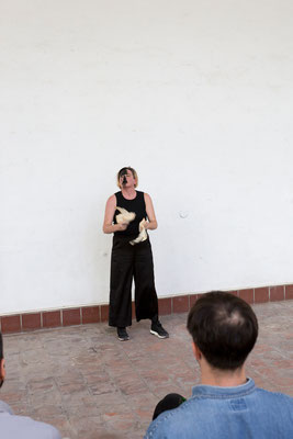 "el árbol después de correr - the tree after running" von Lorena Izquierdo, Foto: Oliver Möst  