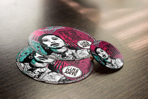 2014: Stickers y pin