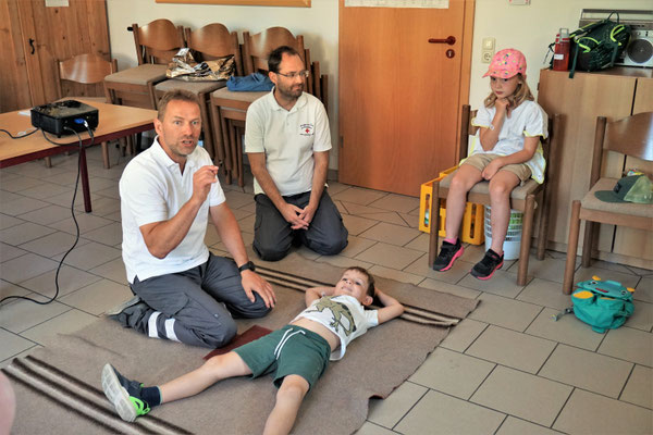 Richtige Lagerung erklärt von Andreas und Georg